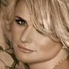 Nine Reasons We Love Country Singer Miranda Lambert
