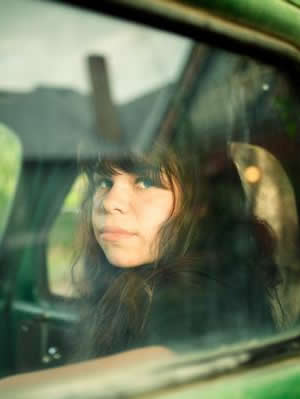 Samantha Crain Returns to Studio for Sophomore Album