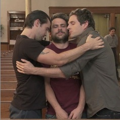 <i>It's Always Sunny in Philadelphia</i> Review: "Charlie's Mom Has Cancer" (Episode 8.06)