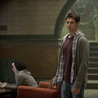 <i>The Tomorrow People</i> Review: "Girl, Interrupted" (Episode 1.03)