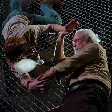 <i>The Walking Dead</i> Review: "Internment" (Episode 4.05)