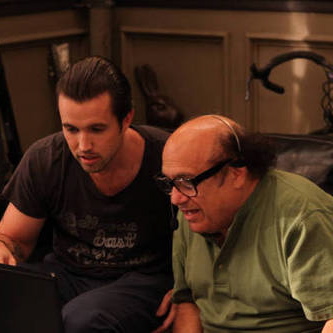<i>It's Always Sunny in Philadelphia</i> Review: "Charlie Rules the World" (Episode 8.08)