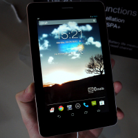 Asus to Offer Tablet Equipped With Voice Calling In March