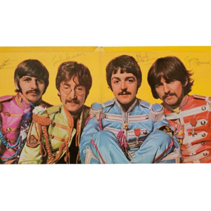 Signed Copy of <i>Sgt. Pepper’s Lonely Hearts Club Band</i> Rakes in $290K at Auction