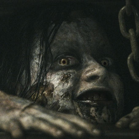 <i>Evil Dead</i>
