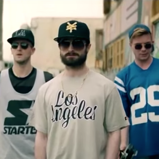 Daniel Radcliffe Dons a Beard and Saggy Jeans in Trailer for BBC GTA Miniseries <i>The Gamechangers</i>