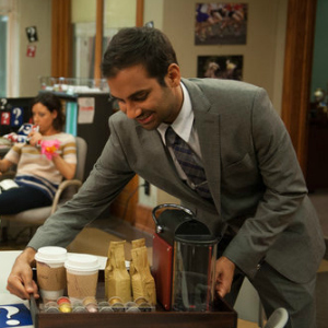 <em>Parks and Recreation</em> Review: "Gin It Up!" (Episode 6.05)