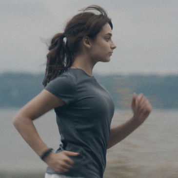 <i>Sarah Prefers to Run</i> (2013 Cannes review)