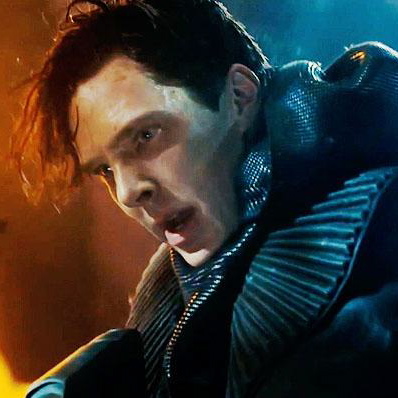 <i>Star Trek Into Darkness</i>