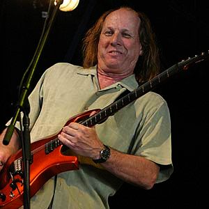 Adrian Belew Announces Departure from Nine Inch Nails