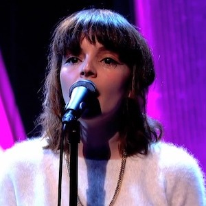 Watch CHVRCHES' Jools Holland Performance