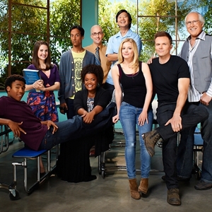 NBC Renews <i>Community</i> for 13-Episode Fifth Season