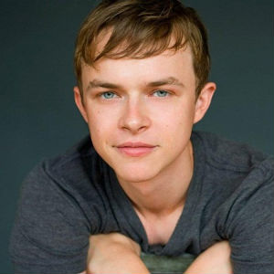Jamie Foxx, Dane DeHaan Cast in <i>The Amazing Spider-Man</i> Sequel
