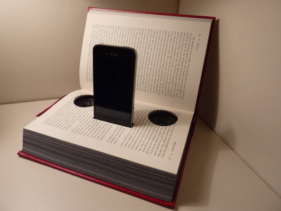 draculaspeakers.jpg