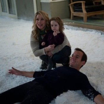 <i>Up All Night</i> Review: "First Snow/The Wedding" (Episodes 2.10/2.11)
