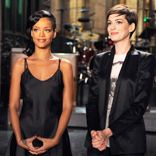<i>Saturday Night Live</i> Review: "Anne Hathaway/Rihanna" (Episode 38.07)