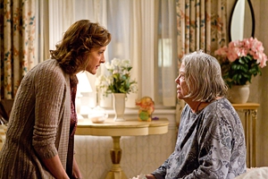 <i>Shameless</i> Review: "Parenthood" (Episode 2.08)