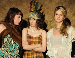 Those Darlins Hit the Road for 2010 Tour