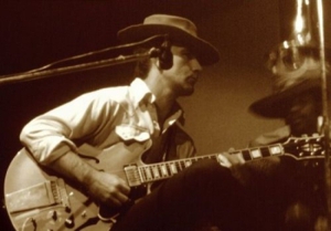 J.J. Cale to release new record, collaborate with Clapton