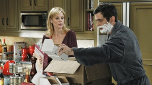 <I>Modern Family</i> Review: "Lifetime Supply" (Episode 3.11)