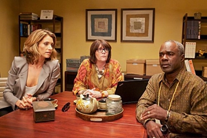 <em>House of Lies</em> Review: "Our Descent Into Los Angeles" (Episode 1.06)