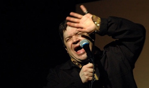 Patton Oswalt gives graduation speech to alma mater
