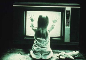 <em>Poltergeist</em> remake picks up two new writers