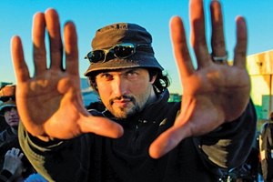 Robert Rodriguez Hints at New <i>El Mariachi</i> Installment
