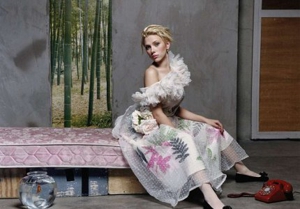 Scarlett Johansson covers Jeff Buckley