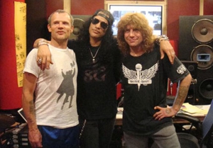 Slash Gets a Little Help From His Friends Fergie, Ozzy Osbourne and Flea on New Album