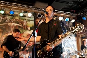 Listen to a New Single from The Wedding Present's <i>Valentina</i>