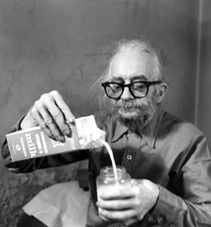 Beck, Beth Orton, Others Pay Tribute To Harry Smith