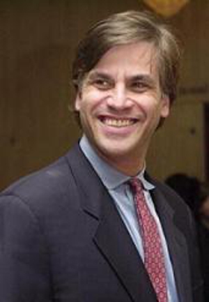 Aaron Sorkin signs deal with Dreamworks