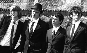 Pete Doherty moves in with Shane MacGowan