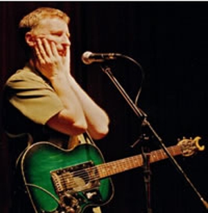 Billy Bragg wins award, chums with Queen, plans new record