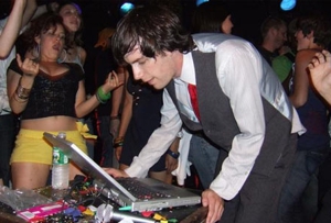 Girl Talk's <em>Feed the Animals</em> gets 14-video treatment