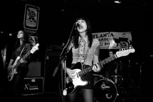Live Photos & Review: Atlanta Mess-Around, Day 1 (Blade II, Carbonas, Baby Shakes and more) @ The Earl 11/14/08