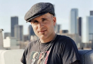 Gary Jules to let go of <em>Bird</em>, fly away on tour