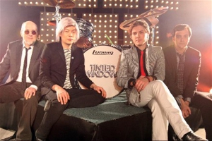 Hanson + Cheap Trick + Smashing Pumpkins + Fountains of Wayne = Tinted Windows