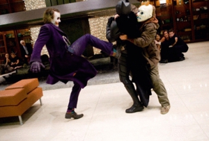<em>The Dark Knight</em> passes $1 billion worldwide