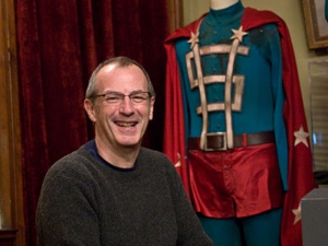 Catching Up With...<em>Watchmen</em> illustrator Dave Gibbons