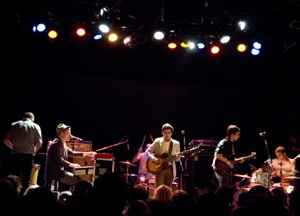 White Rabbits announce Summer tour