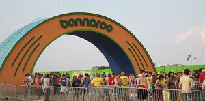 Flaming Lips, Weezer, Phoenix, Jay-Z Lead Bonnaroo 2010 Line-Up
