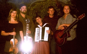Decemberists Side Project Black Prairie Preps Debut Album for Sugar Hill