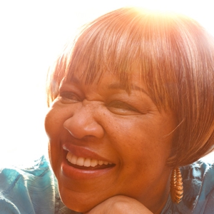 Watch Mavis Staples and Jeff Tweedy Chat and Play Music at the Wilco Loft