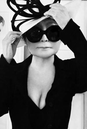 Yoko Ono Takes a Weekly Hot Seat on Twitter