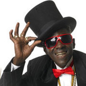 Flavor Flav Opens Iowa Chicken Restaurant