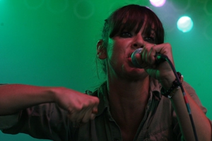 Watch Cat Power Perform a New Song