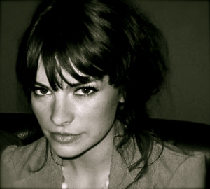 Catching Up With... Kelly Oxford