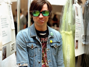 Watch Ryan Adams Debut New Songs in L.A.